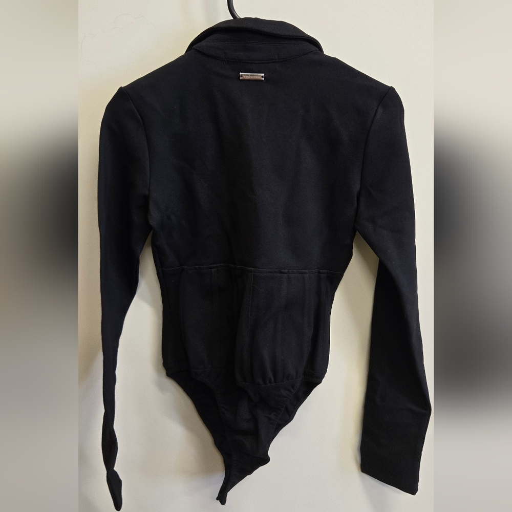 Maniere De Voir Black Zip Bodysuit - Picture 3 of 3